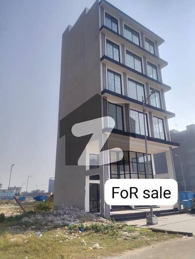 ڈی ایچ اے فیز 8 - کمرشل براڈوے ڈی ایچ اے فیز 8,ڈیفنس (ڈی ایچ اے),لاہور میں 4 مرلہ عمارت 12.75 کروڑ میں برائے فروخت۔