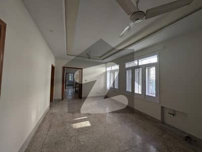 F11 Independent House