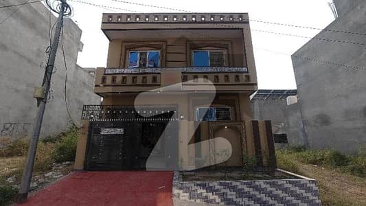 ائیرپورٹ ہاؤسنگ سوسائٹی راولپنڈی میں 3 کمروں کا 5 مرلہ مکان 1.5 کروڑ میں برائے فروخت۔ ائیرپورٹ ہاؤسنگ سوسائٹی راولپنڈی میں 3 کمروں کا 5 مرلہ مکان 1.5 کروڑ میں برائے فروخت۔