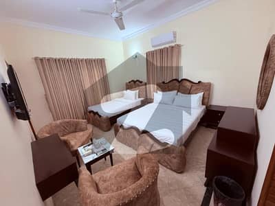 ایف ۔ 7 اسلام آباد میں 8 کمروں کا 1 کنال مکان 12.0 لاکھ میں کرایہ پر دستیاب ہے۔