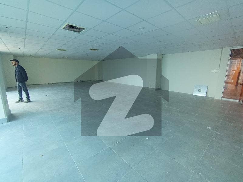 6500 sq. ft Modern Office Space for Rent