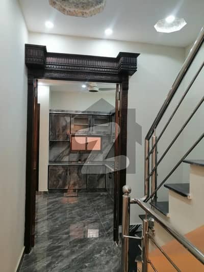 علامہ اقبال ٹاؤن ۔ کریم بلاک علامہ اقبال ٹاؤن,لاہور میں 4 کمروں کا 3 مرلہ مکان 2.4 کروڑ میں برائے فروخت۔ علامہ اقبال ٹاؤن ۔ کریم بلاک علامہ اقبال ٹاؤن,لاہور میں 4 کمروں کا 3 مرلہ مکان 2.4 کروڑ میں برائے فروخت۔