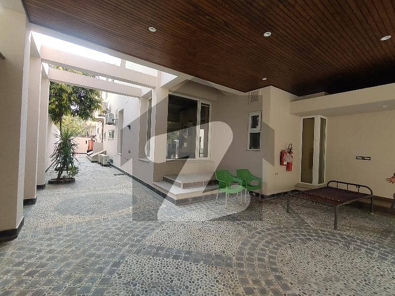 ایف ۔ 8 اسلام آباد میں 5 کمروں کا 1 کنال مکان 10.0 لاکھ میں کرایہ پر دستیاب ہے۔ ایف ۔ 8 اسلام آباد میں 5 کمروں کا 1 کنال مکان 10.0 لاکھ میں کرایہ پر دستیاب ہے۔