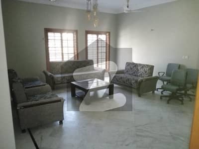 ڈی ایچ اے فیز 6 ڈی ایچ اے ڈیفینس,کراچی میں 3 کمروں کا 1 کنال بالائی پورشن 2.5 لاکھ میں کرایہ پر دستیاب ہے۔