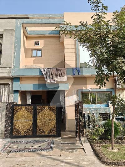 الجلیل گارڈن لاہور میں 3 کمروں کا 4 مرلہ مکان 95.0 لاکھ میں برائے فروخت۔ الجلیل گارڈن لاہور میں 3 کمروں کا 4 مرلہ مکان 95.0 لاکھ میں برائے فروخت۔