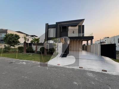 ڈی ایچ اے فیز 6 ڈیفنس (ڈی ایچ اے),لاہور میں 5 کمروں کا 1 کنال مکان 2.5 لاکھ میں کرایہ پر دستیاب ہے۔ ڈی ایچ اے فیز 6 ڈیفنس (ڈی ایچ اے),لاہور میں 5 کمروں کا 1 کنال مکان 2.5 لاکھ میں کرایہ پر دستیاب ہے۔