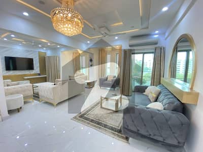 ایف ۔ 11 اسلام آباد میں 3 کمروں کا 12 مرلہ فلیٹ 5.6 کروڑ میں برائے فروخت۔