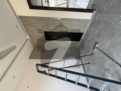 ڈی ایچ اے 11 رہبر لاہور میں 3 کمروں کا 5 مرلہ مکان 90.0 ہزار میں کرایہ پر دستیاب ہے۔ ڈی ایچ اے 11 رہبر لاہور میں 3 کمروں کا 5 مرلہ مکان 90.0 ہزار میں کرایہ پر دستیاب ہے۔