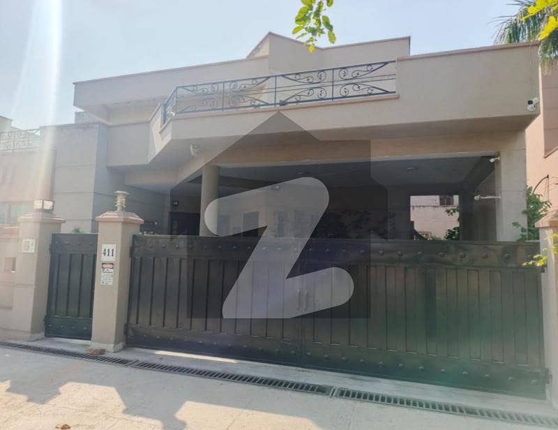 4 Beds 1 Kanal Ideal Location House for Rent in Sector B Askari 11 Lahore. 4 Beds 1 Kanal Ideal Location House for Rent in Sector B Askari 11 Lahore.