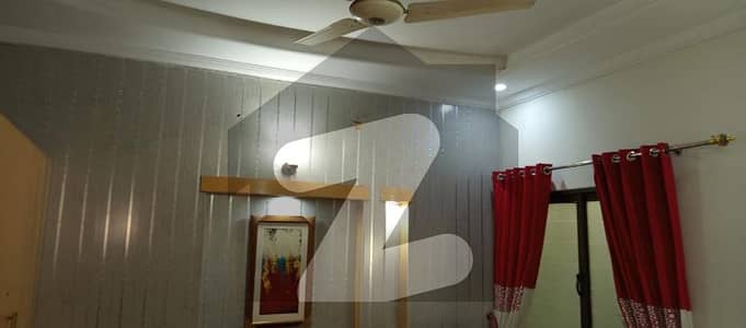 OWNER BUILD SOLID CUNSTRUCTION NEAR TO PACKAGES MALL