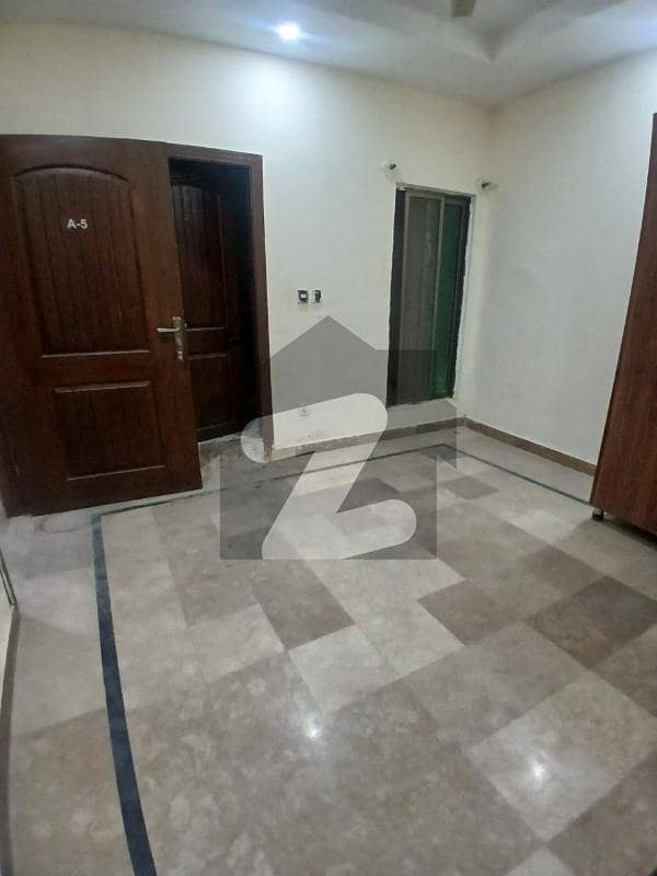 ایچ ۔ 13 اسلام آباد میں 1 مرلہ کمرہ 18.0 ہزار میں کرایہ پر دستیاب ہے۔