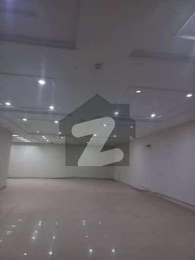 Prime Location 3rd Floor 8 Marla Commercial Office Available For Rent in DHA Phase 5