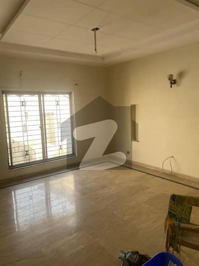 10 Marla Upper Portion In Eden City