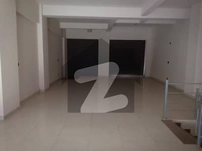 Corner Shop in Bukhari Commercial