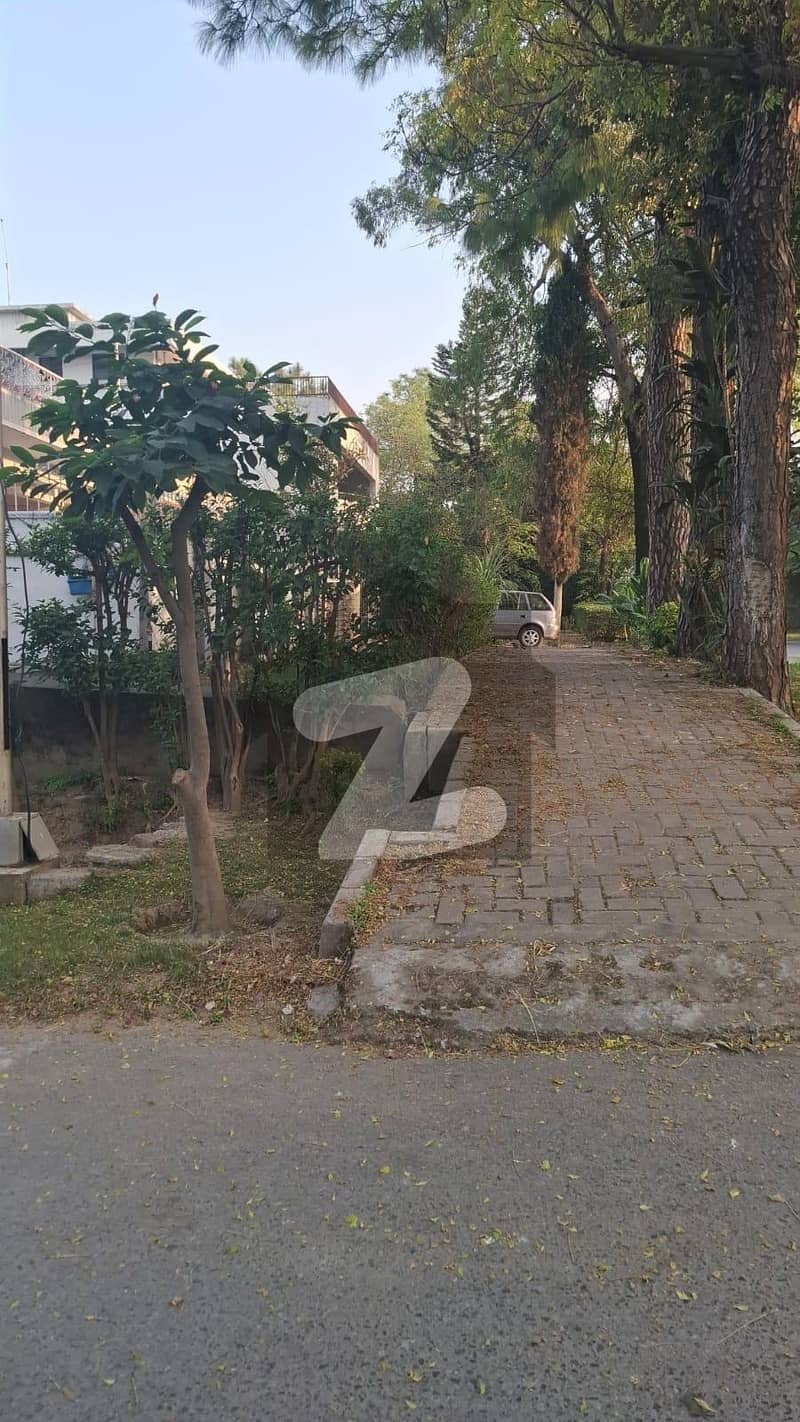 A Spacious 3200 Square Feet House In G-9/1 A Spacious 3200 Square Feet House In G-9/1