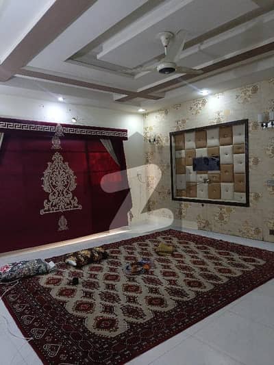 ائیر لائن ہاؤسنگ سوسائٹی لاہور میں 1 کنال دفتر 1.7 لاکھ میں کرایہ پر دستیاب ہے۔