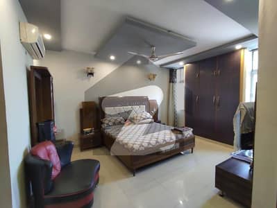 عسکری 2 کراچی کنٹونمنٹ,کینٹ,کراچی میں 3 کمروں کا 10 مرلہ فلیٹ 6.0 کروڑ میں برائے فروخت۔