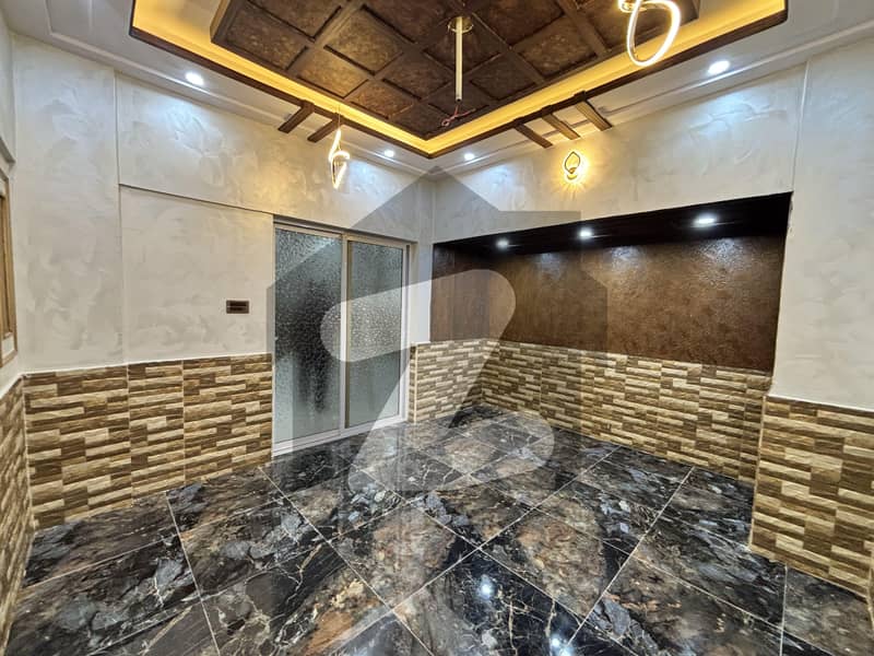 یونیورسٹی روڈ کراچی میں 3 کمروں کا 6 مرلہ فلیٹ 1.25 کروڑ میں برائے فروخت۔ یونیورسٹی روڈ کراچی میں 3 کمروں کا 6 مرلہ فلیٹ 1.25 کروڑ میں برائے فروخت۔