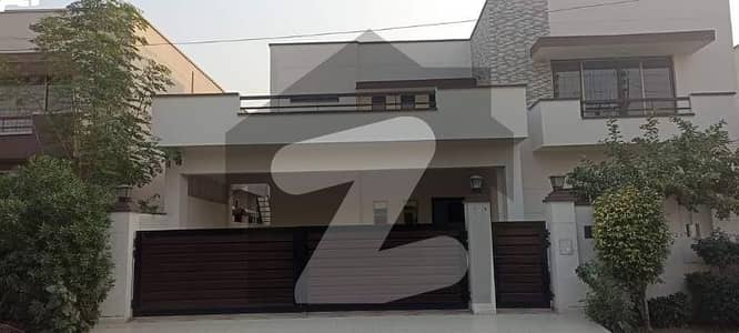 1 KANAL BRIG HOUSE AVAILABLE FOR RENT IN ASKARI 11 1 KANAL BRIG HOUSE AVAILABLE FOR RENT IN ASKARI 11