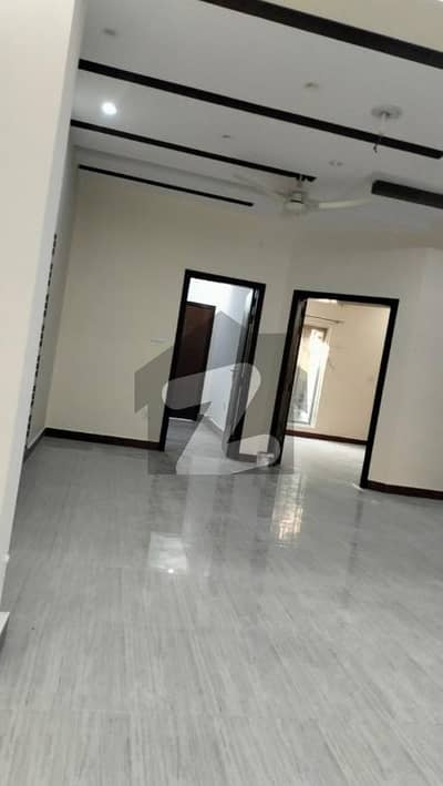 10 Marla House For Rent Imperial Paragon City