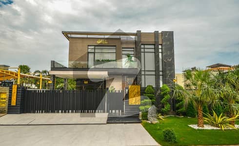 ڈی ایچ اے فیز 6 - بلاک ایل فیز 6,ڈیفنس (ڈی ایچ اے),لاہور میں 5 کمروں کا 1 کنال مکان 7.85 کروڑ میں برائے فروخت۔