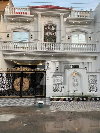 الرحمان فیز 2 - بلاک جے الرحمان گارڈن فیز 2,الرحمان گارڈن,لاہور میں 3 کمروں کا 3 مرلہ مکان 1.4 کروڑ میں برائے فروخت۔ الرحمان فیز 2 - بلاک جے الرحمان گارڈن فیز 2,الرحمان گارڈن,لاہور میں 3 کمروں کا 3 مرلہ مکان 1.4 کروڑ میں برائے فروخت۔