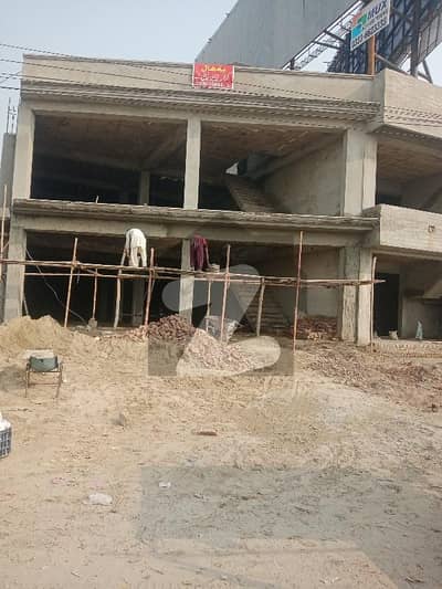 Commercial Plaza For Banks And Brands