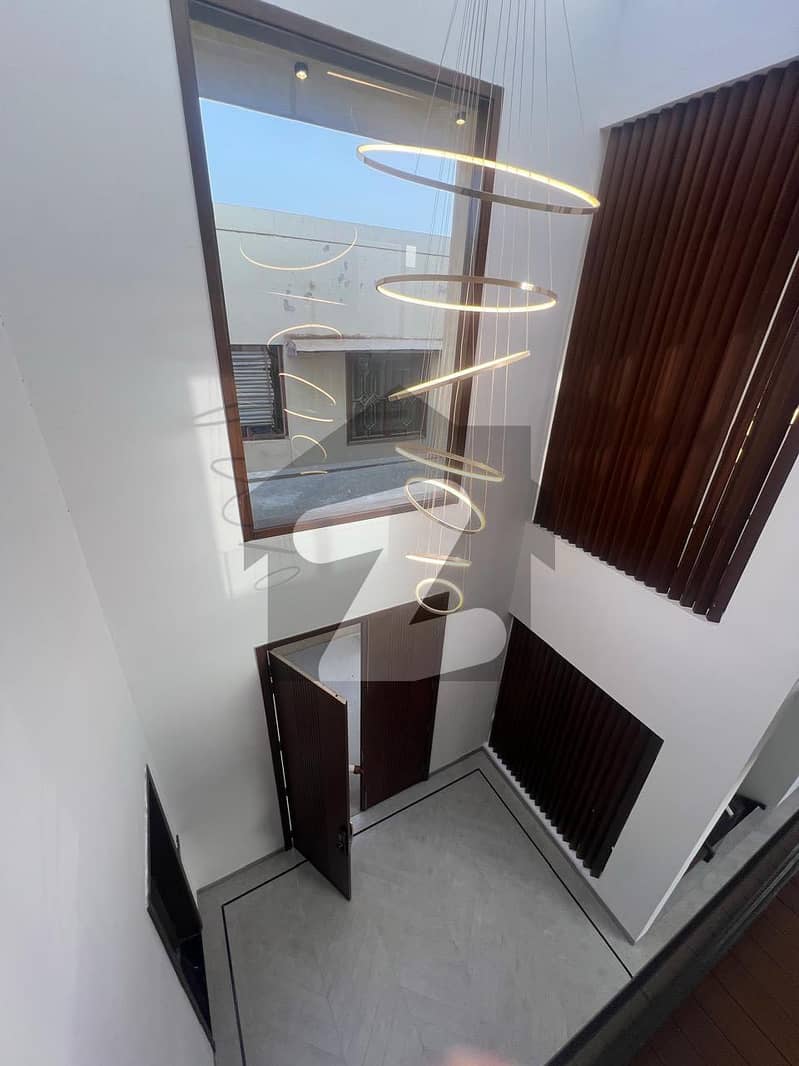 ڈی ایچ اے فیز 6 ڈی ایچ اے ڈیفینس,کراچی میں 5 کمروں کا 1 کنال مکان 21.0 کروڑ میں برائے فروخت۔ ڈی ایچ اے فیز 6 ڈی ایچ اے ڈیفینس,کراچی میں 5 کمروں کا 1 کنال مکان 21.0 کروڑ میں برائے فروخت۔