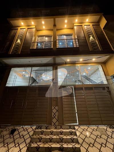 2.5 Marla Brand New Fully Furnished House Ideal Location