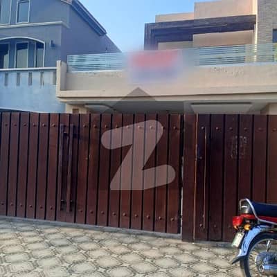 10 Marla Lower Portion For Rent Lahore