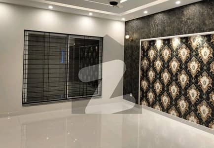 House Of 8 Marla Is Available For sale In Bahria Town - Sector E, Lahore