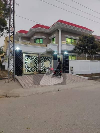 G10/2 Full House 5Bed DD TV Lounge