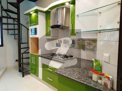 ڈی ایچ اے فیز 8 ڈی ایچ اے ڈیفینس,کراچی میں 6 کمروں کا 1 کنال مکان 19.0 کروڑ میں برائے فروخت۔