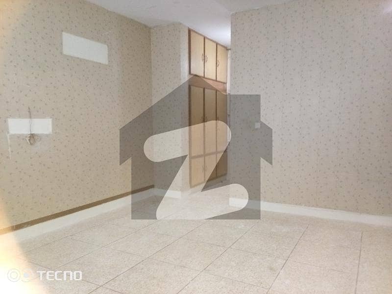 Ground Portion For Rent G10-4 Ideal Location Ground Portion For Rent G10-4 Ideal Location