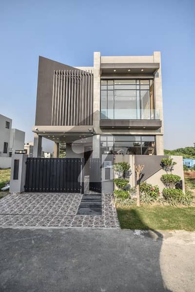 3 Beds 5 marla full house Modern Design for Sale in DHA Phase 9 Town Lahore. 3 Beds 5 marla full house Modern Design for Sale in DHA Phase 9 Town Lahore.