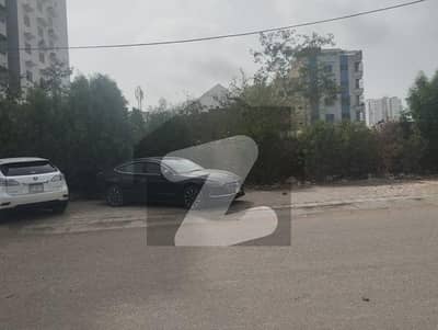 پی ای سی ایچ ایس بلاک 2 پی ای سی ایچ ایس,جمشید ٹاؤن,کراچی میں 2 کنال کمرشل پلاٹ 80.0 کروڑ میں برائے فروخت۔