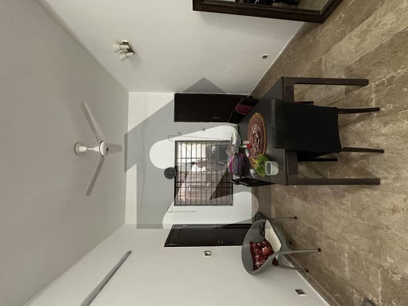 بنی گالہ اسلام آباد میں 4 کمروں کا 5 مرلہ مکان 60.0 ہزار میں کرایہ پر دستیاب ہے۔ بنی گالہ اسلام آباد میں 4 کمروں کا 5 مرلہ مکان 60.0 ہزار میں کرایہ پر دستیاب ہے۔