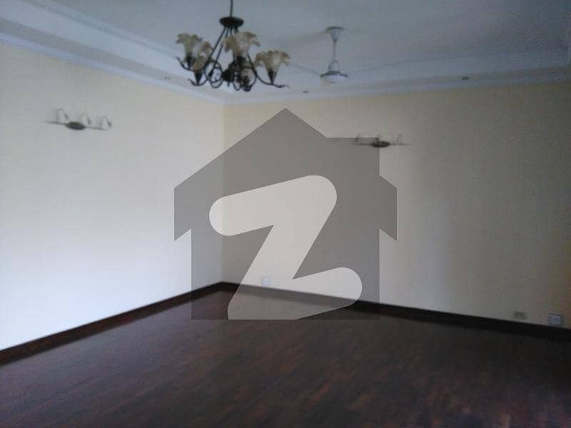 HOUSE FOR RENT IN F-7 HOUSE FOR RENT IN F-7