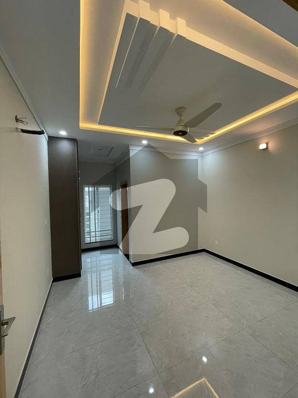 10 Marla house for rent 10 Marla house for rent