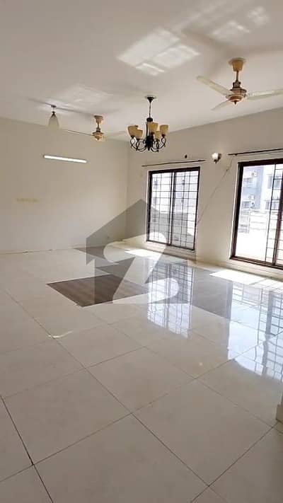 3 Floor 3 Bed Room Apartments For Sale In Askari 11 Lahore