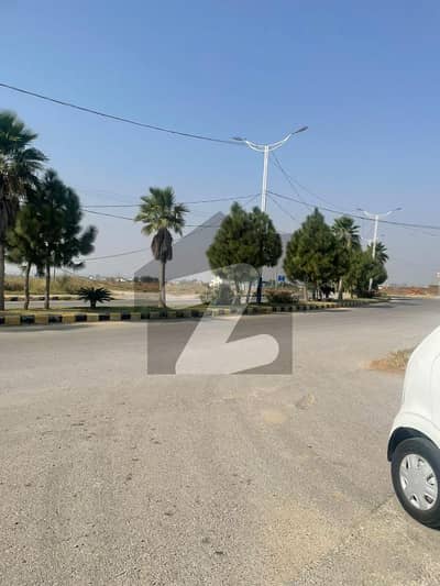 Prime Location Plot For Sale In U Block Backside Of Kanal Prime Location Plot For Sale In U Block Backside Of Kanal