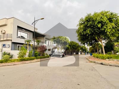 بحریہ انکلیو - سیکٹر جے بحریہ انکلیو,بحریہ ٹاؤن,اسلام آباد میں 10 مرلہ رہائشی پلاٹ 1.35 کروڑ میں برائے فروخت۔ بحریہ انکلیو - سیکٹر جے بحریہ انکلیو,بحریہ ٹاؤن,اسلام آباد میں 10 مرلہ رہائشی پلاٹ 1.35 کروڑ میں برائے فروخت۔