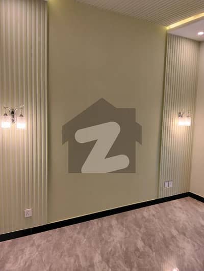 ڈی ۔ 12 اسلام آباد میں 4 کمروں کا 4 مرلہ مکان 4.7 کروڑ میں برائے فروخت۔