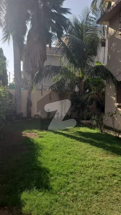 پی ای سی ایچ ایس بلاک 2 پی ای سی ایچ ایس,جمشید ٹاؤن,کراچی میں 1 کنال دفتر 3.25 لاکھ میں کرایہ پر دستیاب ہے۔ پی ای سی ایچ ایس بلاک 2 پی ای سی ایچ ایس,جمشید ٹاؤن,کراچی میں 1 کنال دفتر 3.25 لاکھ میں کرایہ پر دستیاب ہے۔