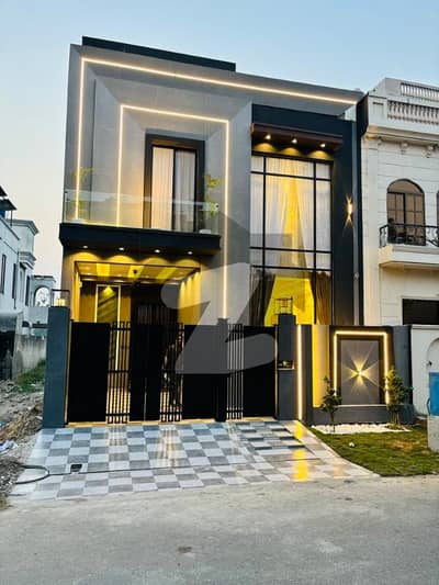 5 Marla Modern Villa Available For Sale In Block EE Citi Housing Gujranwala