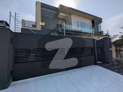 Most Beautiful 1 Kanal Fully Furnished House Available For Rent in DHA Phase 7