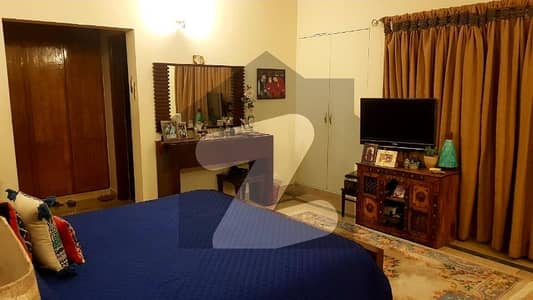 ایف ۔ 11/4 ایف ۔ 11,اسلام آباد میں 9 کمروں کا 1 کنال مکان 18.0 کروڑ میں برائے فروخت۔