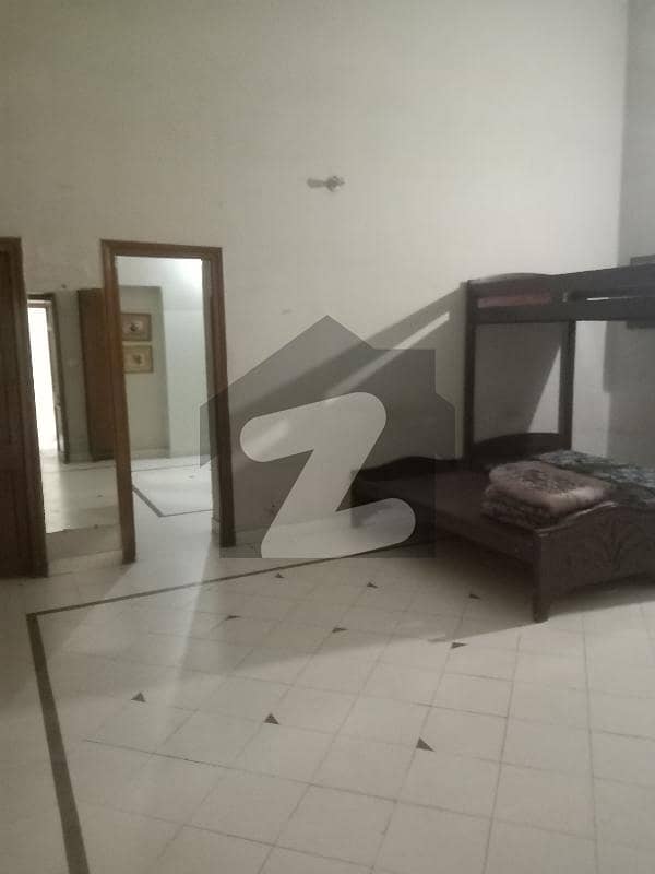 10 Marla Annexy Available For Female