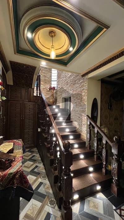 Investors Should sale This House Located Ideally In DHA Defence Investors Should sale This House Located Ideally In DHA Defence