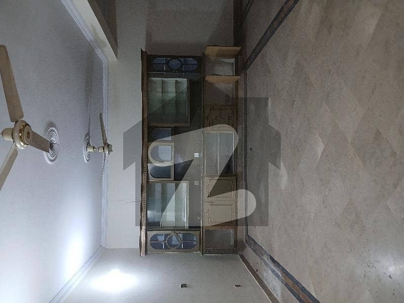 8 Marla Luxury House Near Park Road 8 Marla Luxury House Near Park Road